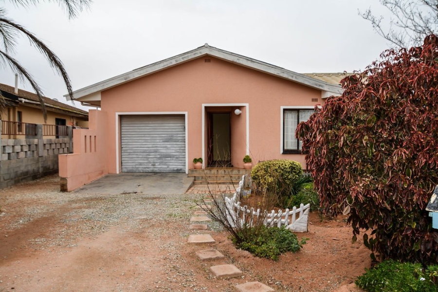 3 Bedroom Property for Sale in Vredendal Western Cape